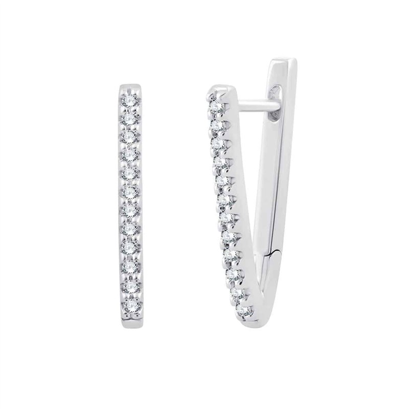 Boucles d'oreilles serti clos diamant en or 18 carats