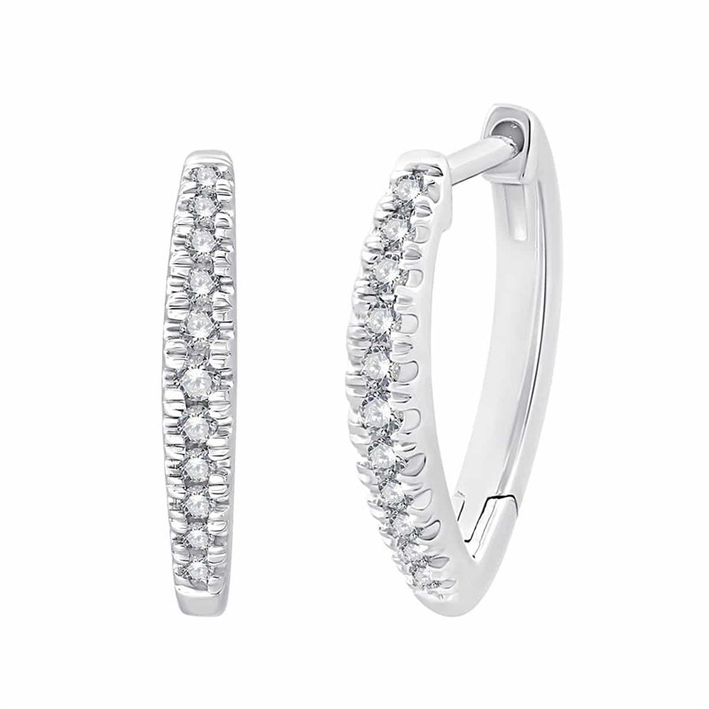 Boucles d'oreilles serti clos diamant en or 18 carats