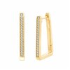 Boucles d'oreilles serti clos diamant en or 18 carats