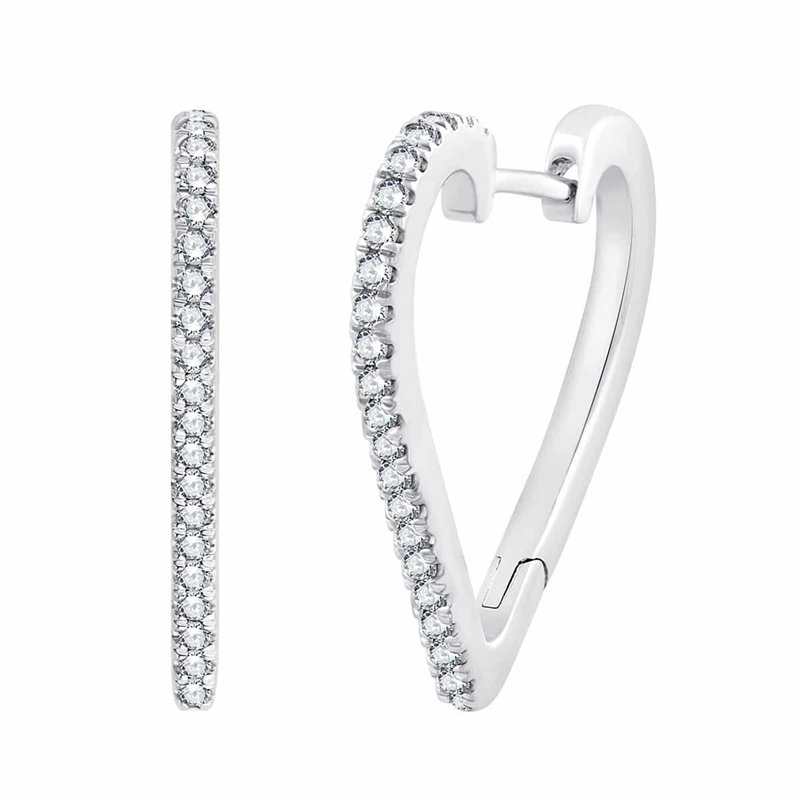 Boucles d'oreilles serti clos diamant en or 18 carats