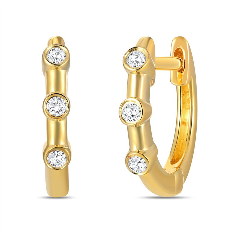 Boucles d'oreilles serti clos diamant en or 18 carats