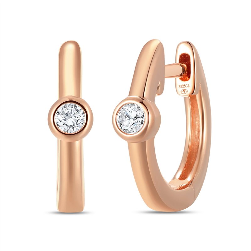 Boucles d'oreilles serti clos diamant en or 18 carats