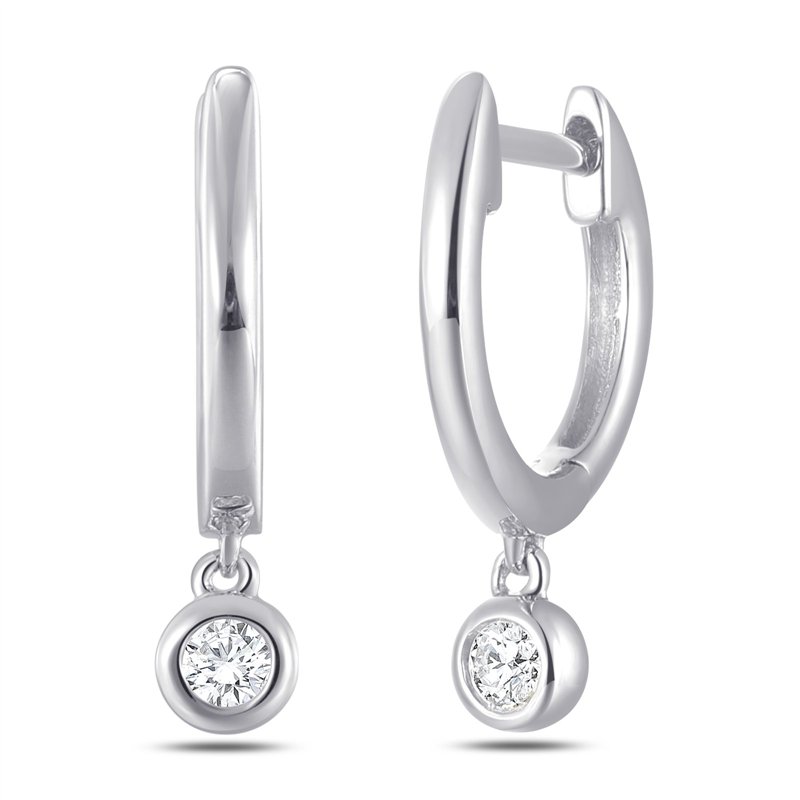 Boucles d'oreilles serti clos diamant en or 18 carats