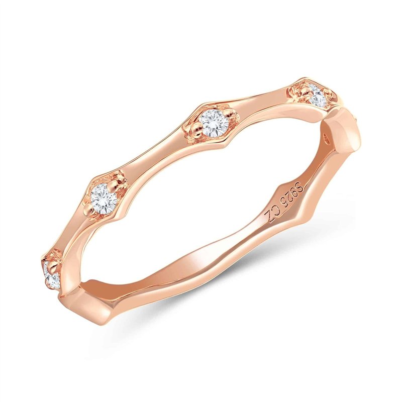 Bague serti clos diamant en or 18 carats