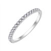 Demi Alliance serti clos diamant en or 18 carats