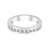 Demi Alliance serti clos diamant en or 18 carats