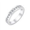 Demi Alliance serti clos diamant en or 18 carats