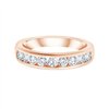 Demi Alliance serti clos diamant en or 18 carats