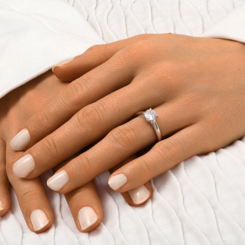 Solitaire Eïko diamant en or 18 carats