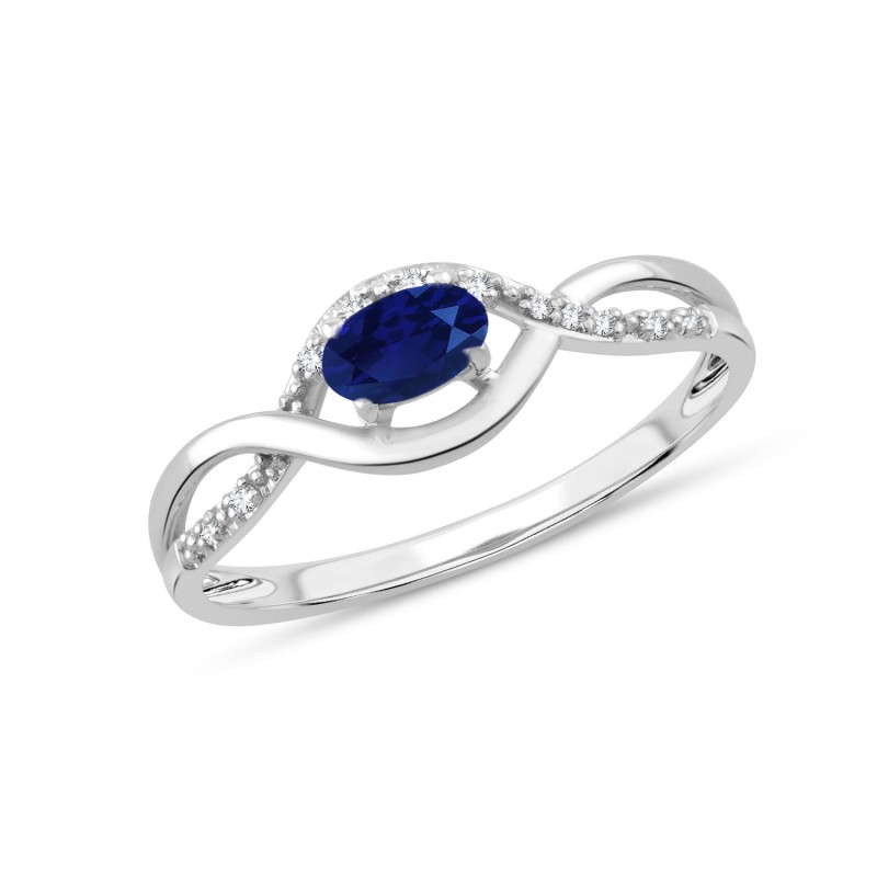 SAPPHIRE AND DIAMOND RING W6/R18